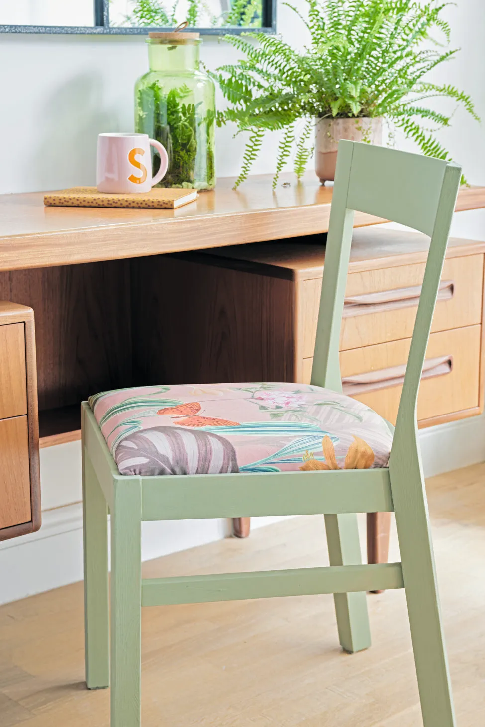 upcycled chalk paint chair