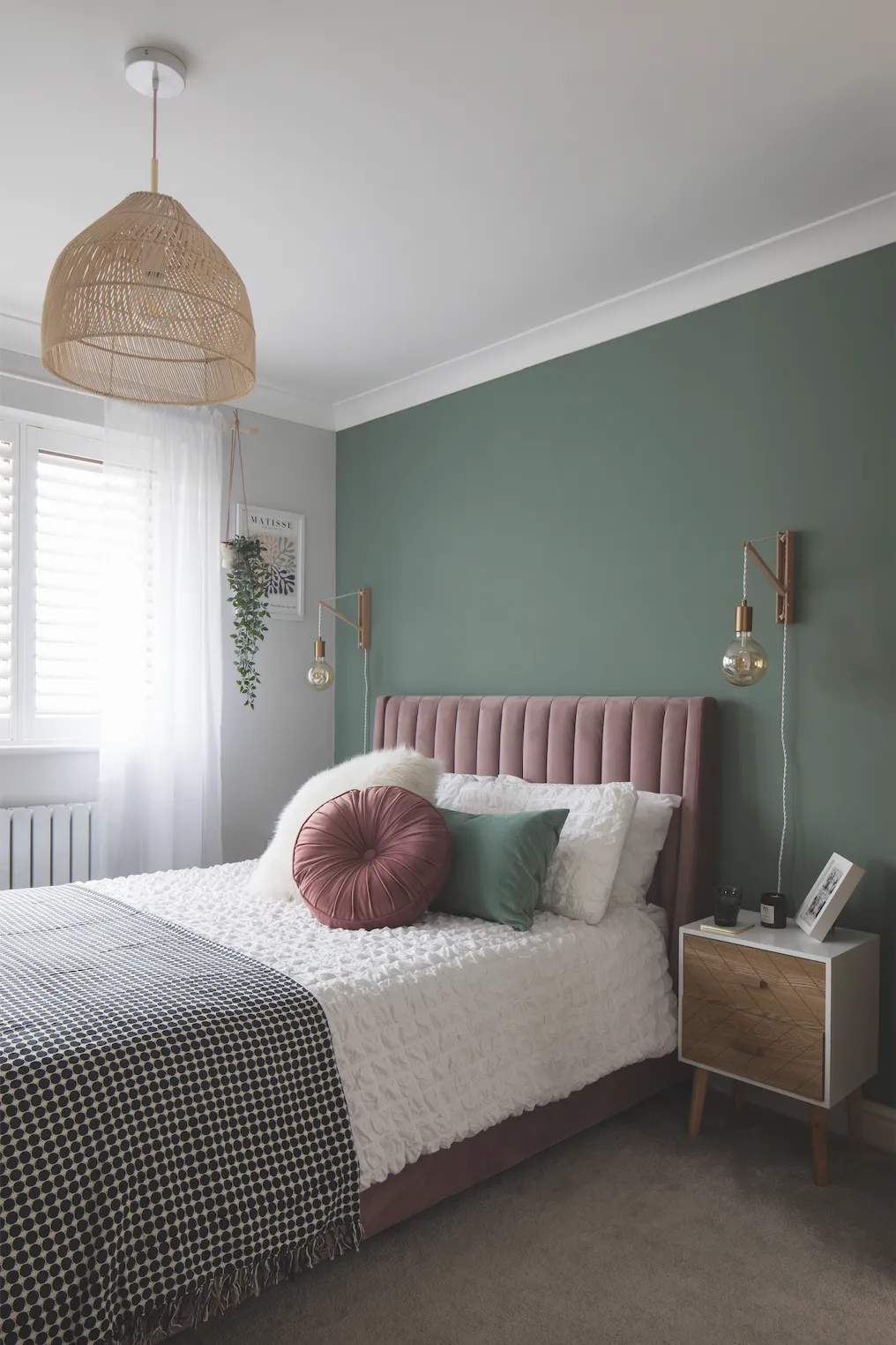 Becca’s bedroom centrepiece is her velvet bed, which makes the room feel ultra-luxurious. ‘The dusty pink bed was inspired by @lustliving and I knew it would look lovely against the green wall,’ she says