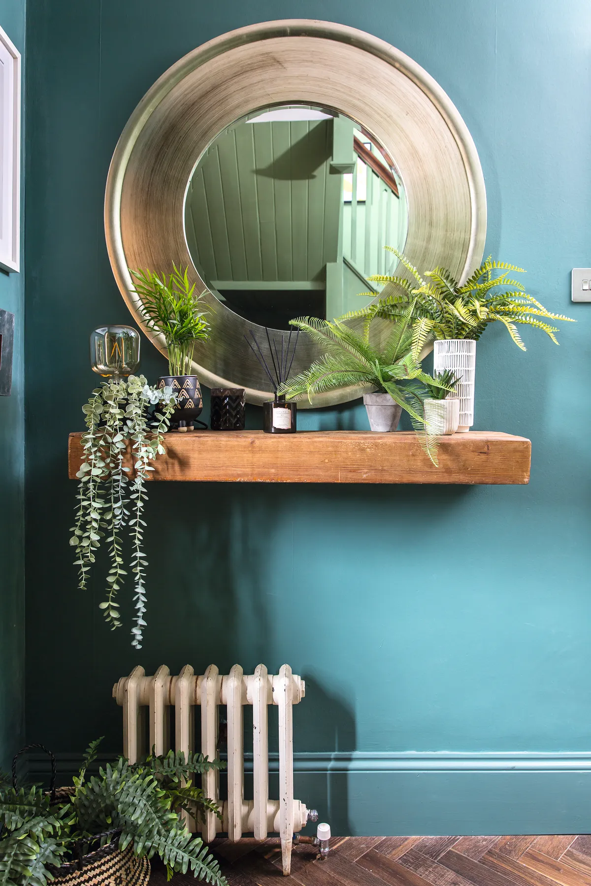 green hallway mirror