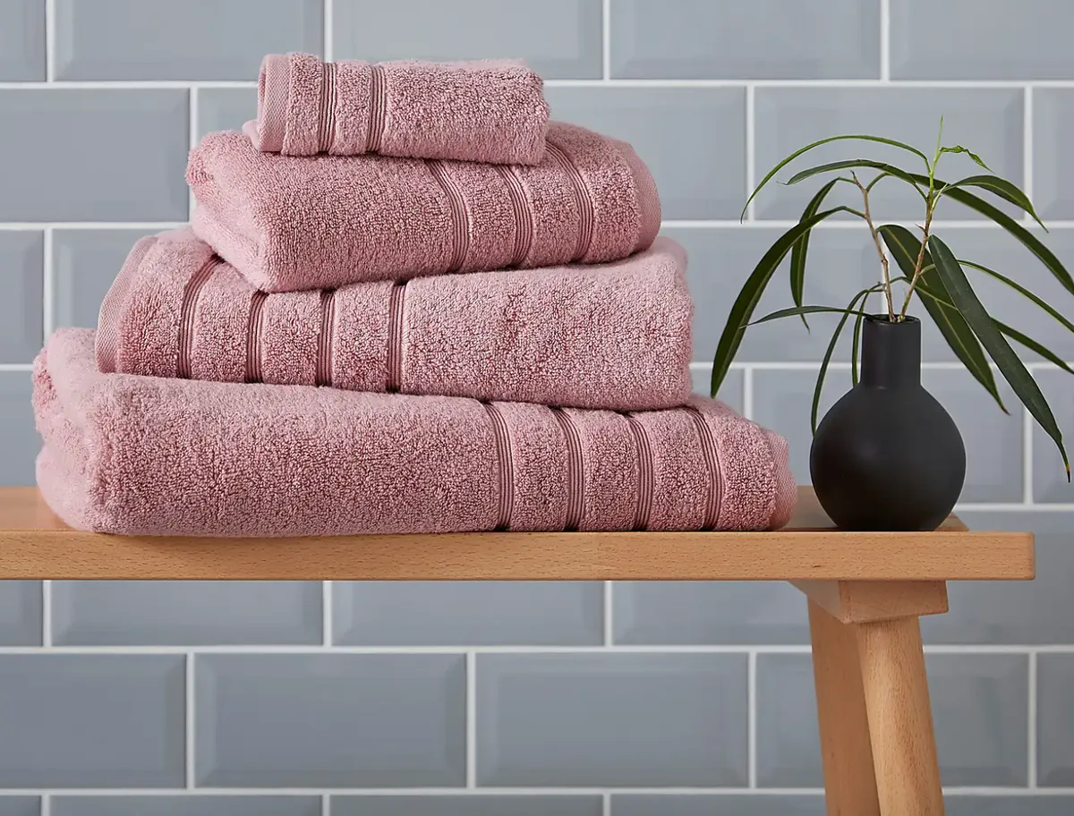 pink towels