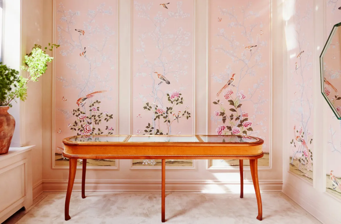pink chinoiserie wallpaper