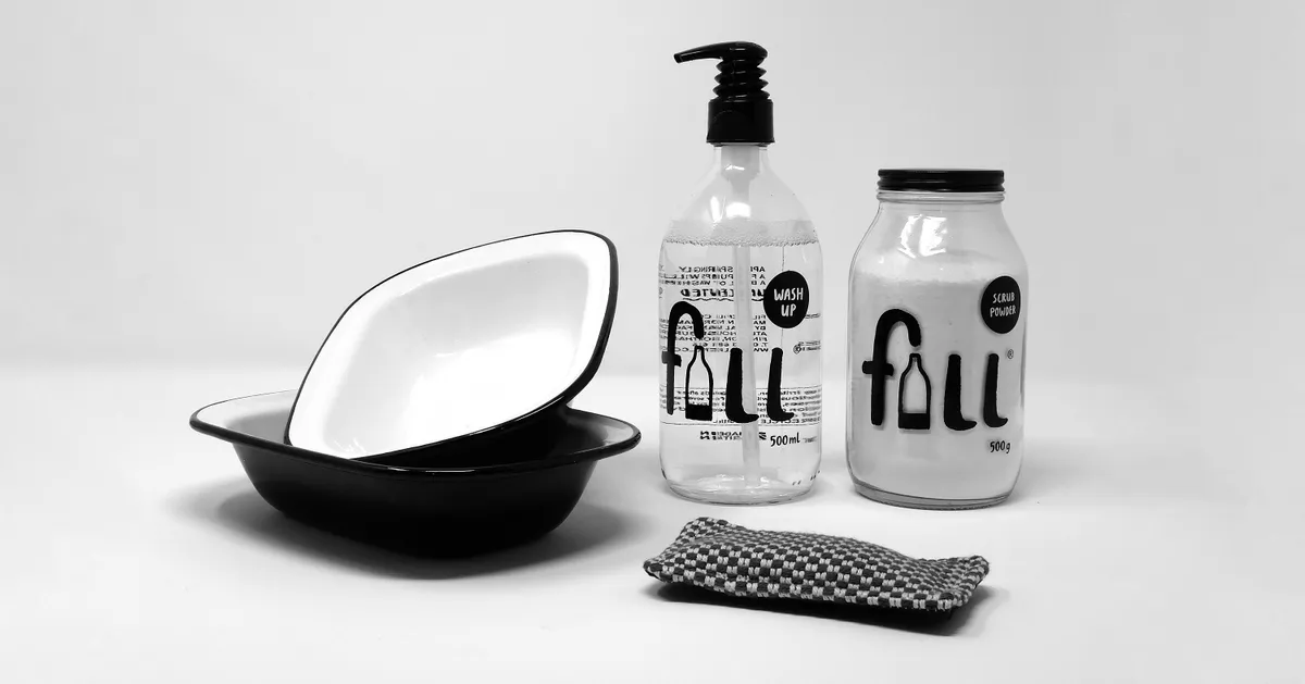 Fill cleaning products