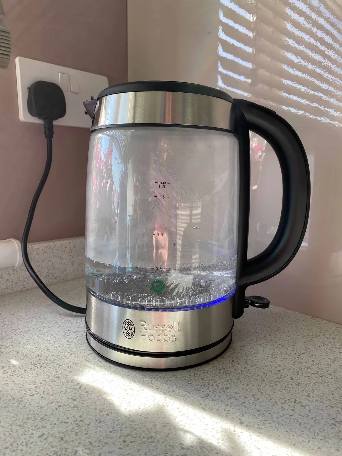 Russell Hobbs Illuminating Glass Kettle review