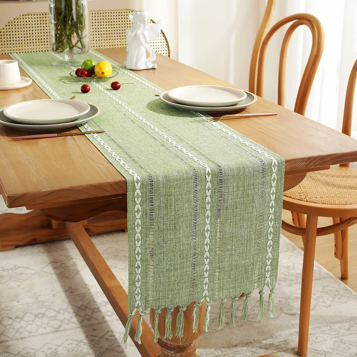 LOMOHOO Rustic linen table runner with handmade tassel