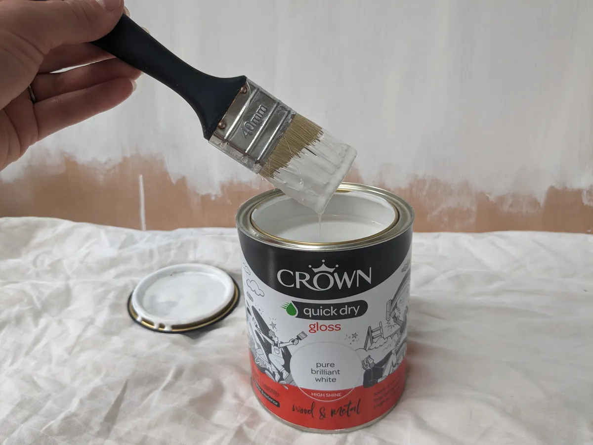 Crown - dipped brush