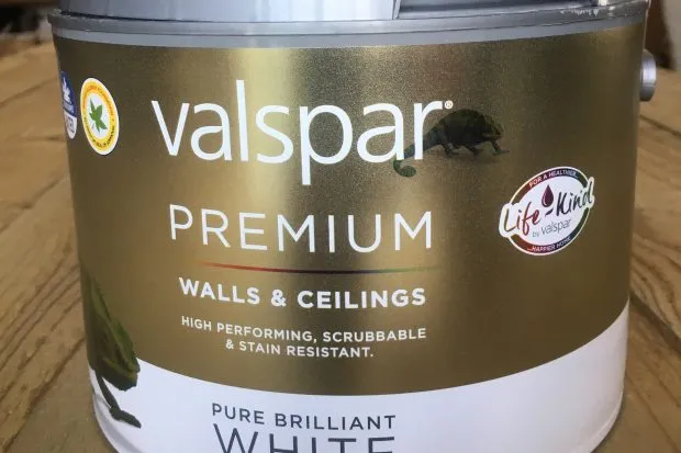 Valspar premium walls and ceilings pure brilliant white matt emulsion