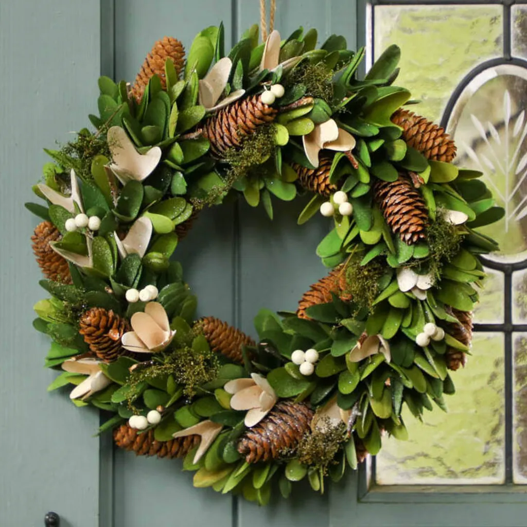 Lambeth Luxury Christmas Wreath
