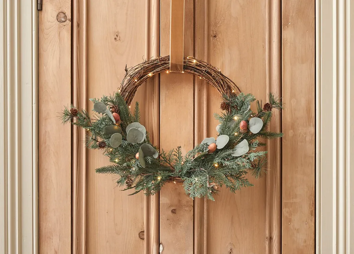 45cm Acorn Half Christmas Wreath Micro Light Bundle
