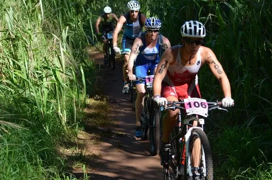 Female athletes on the bike at Xterra Worlds 2014