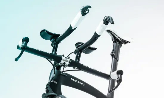 Cockpit of ADR's new Nero Ultegra TT bike