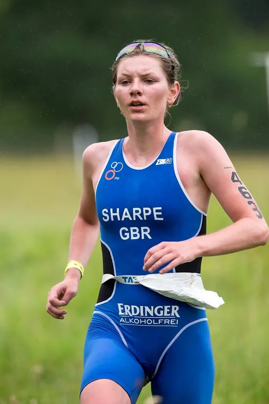 Alice Sharpe racing at Peak District Triathlon