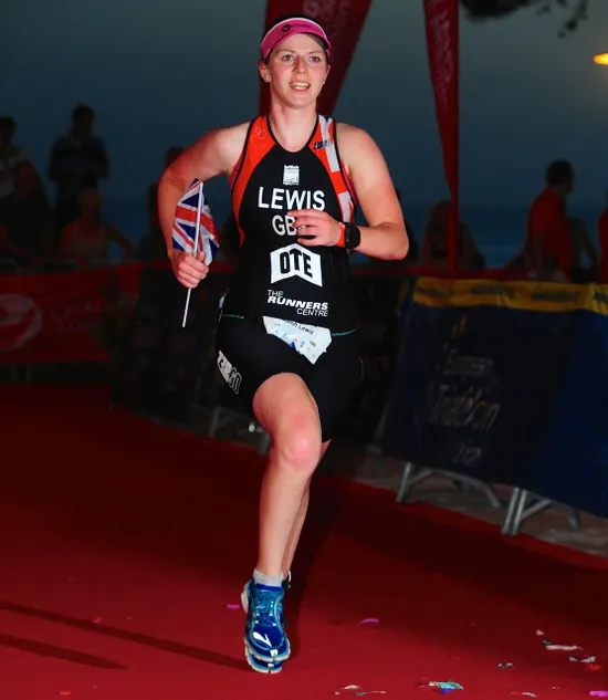 Niamh Lewis on the run at Challenge Paguera-Mallorca 2014