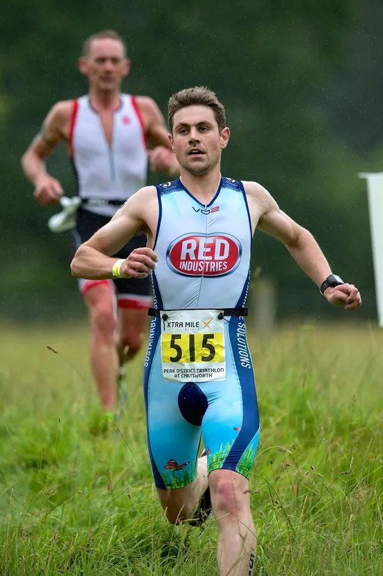 Gavin Stephens racing at Peak District Triathlon