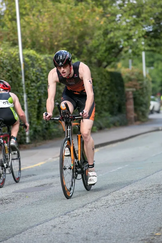 Hamish Shaw racing at the South Manchester Triathlon 2014