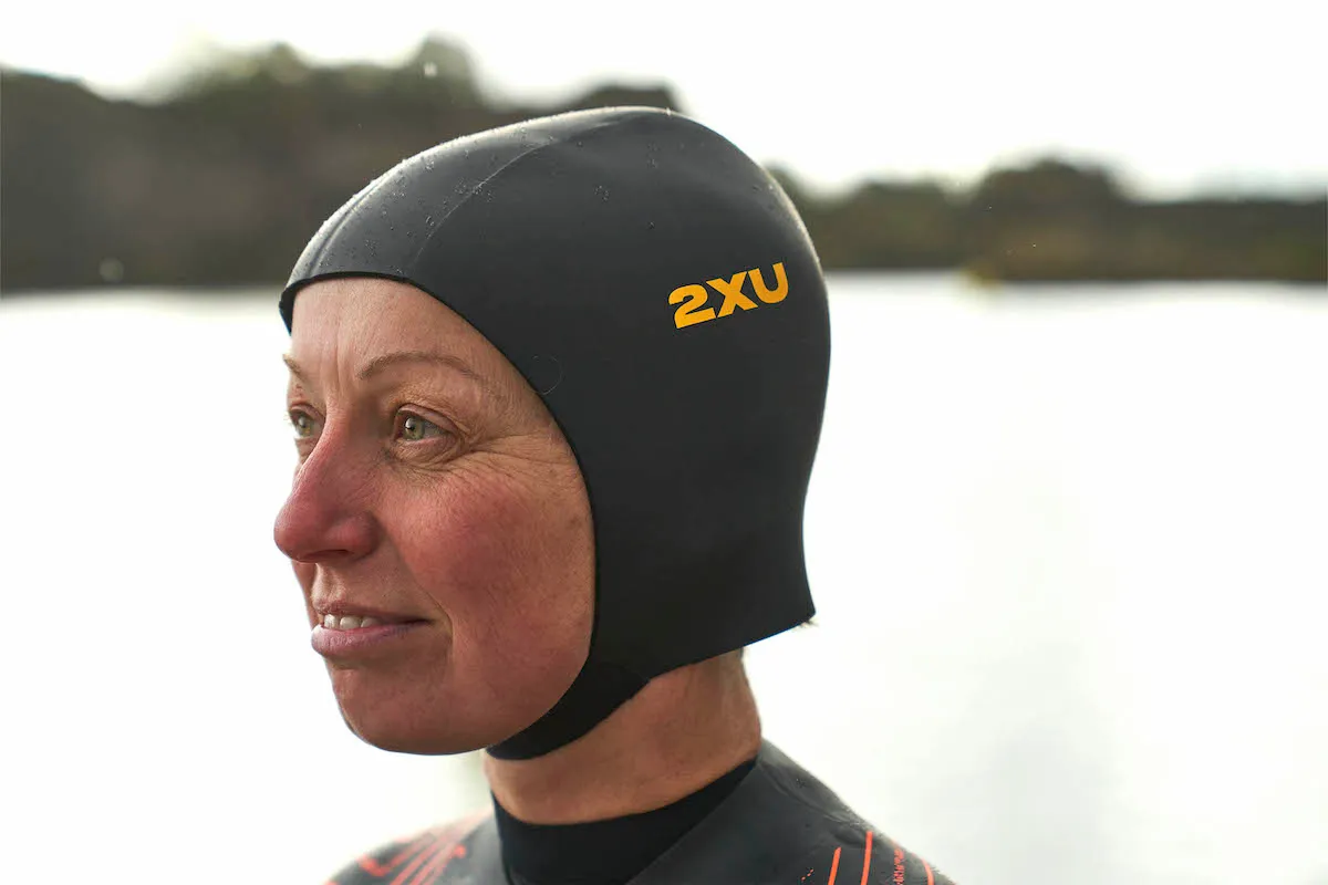 Best cold water swimming hats in 2024 - 220 Triathlon