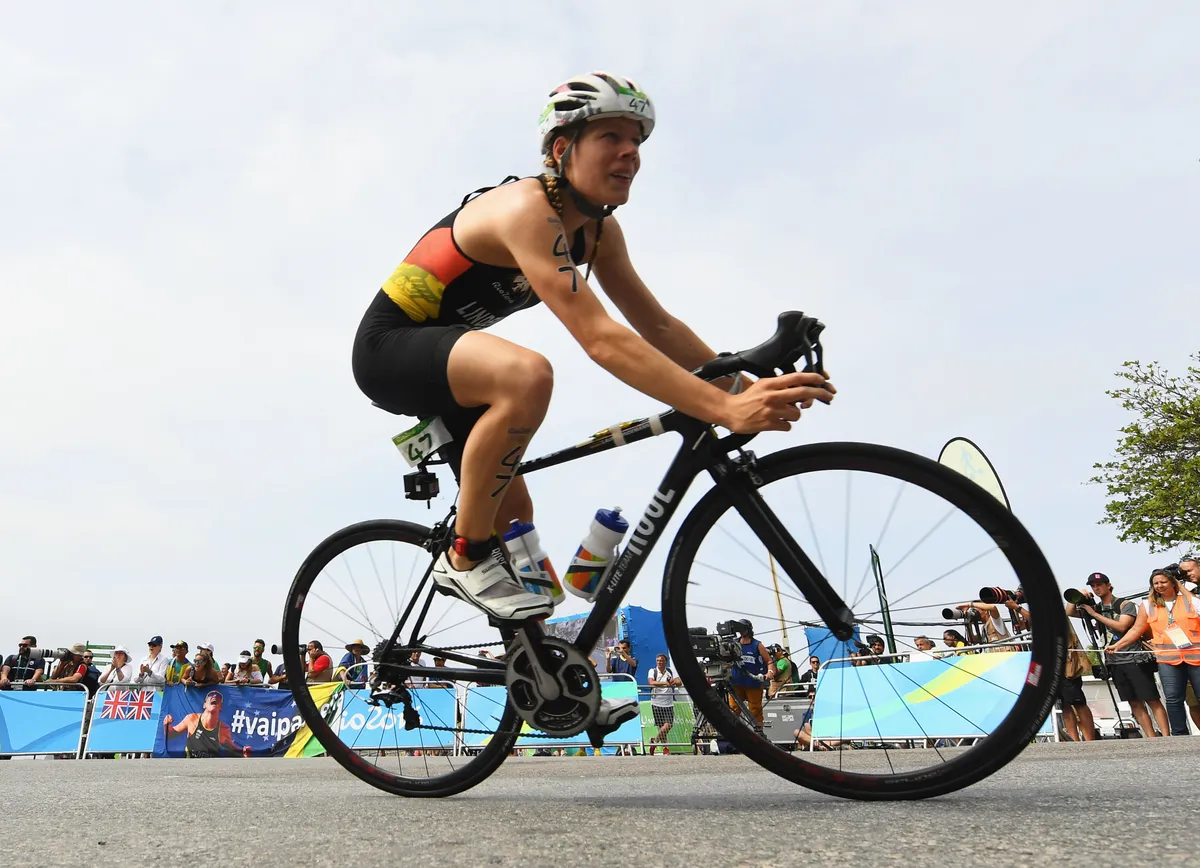 laura lindemann rio bike leg triathlon olympics