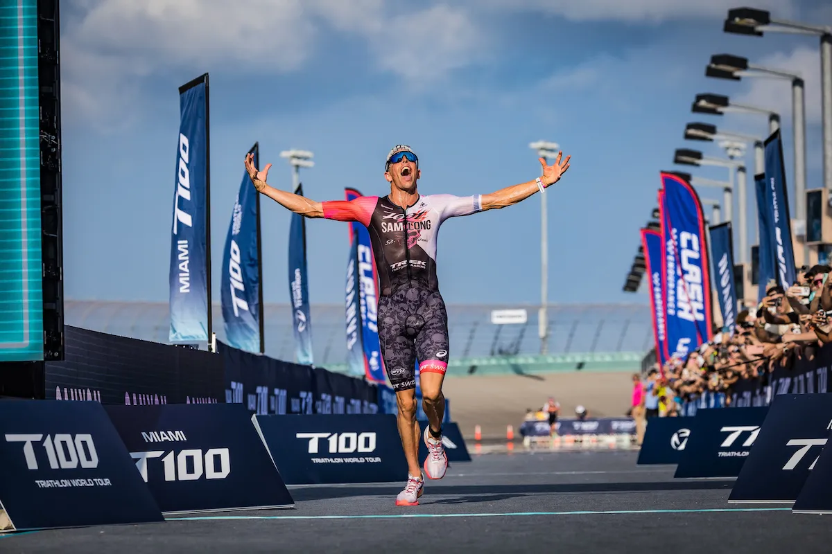 Sam Long runs home for second place at the first T100 race of the 2024 season in Miami, USA