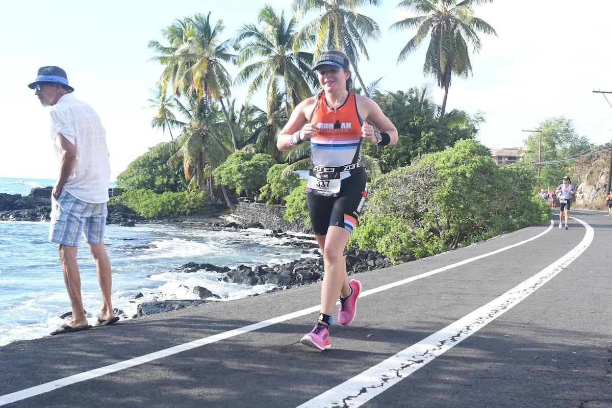 Jen Done on the run leg of the 2023 Ironman World Champs in Kona, Hawaii