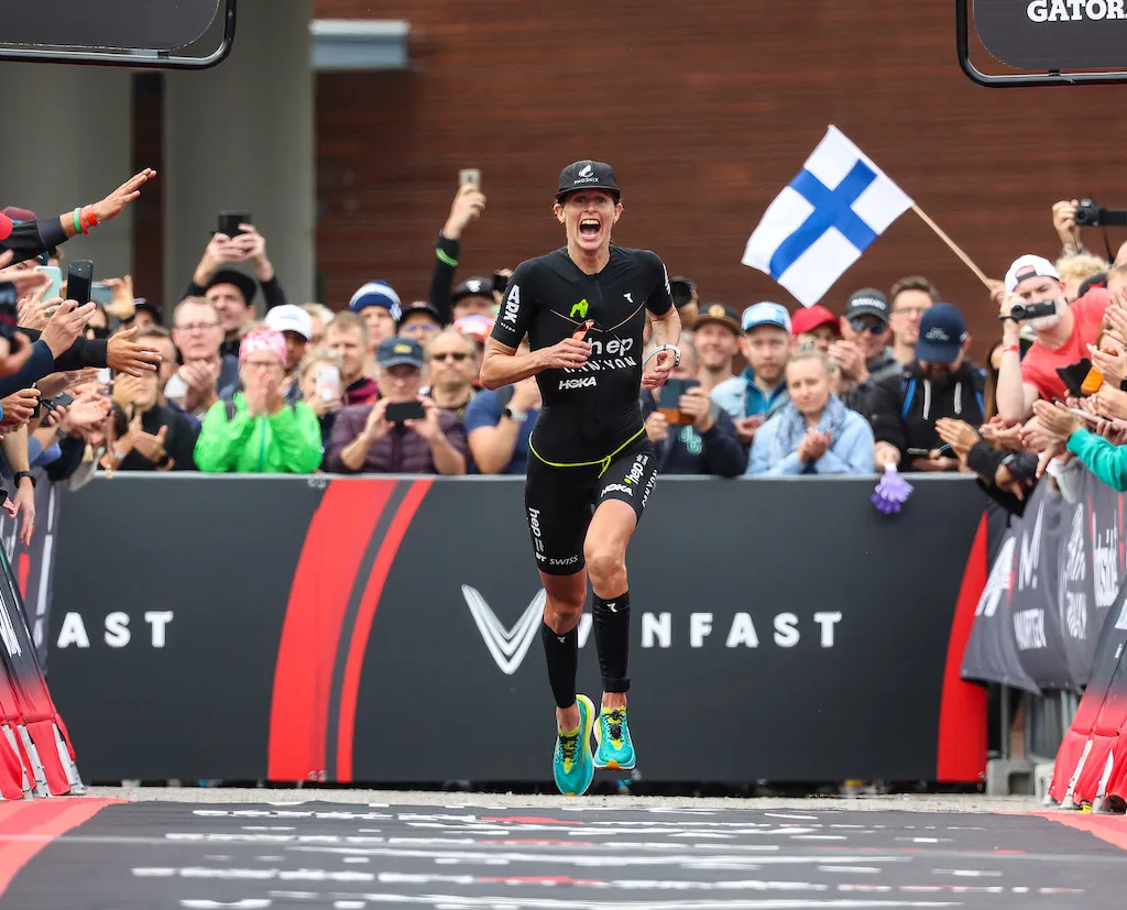 Imogen Simmonds finishes third at the 2023 Ironman 70.3 World Championships in Lahti, Finland