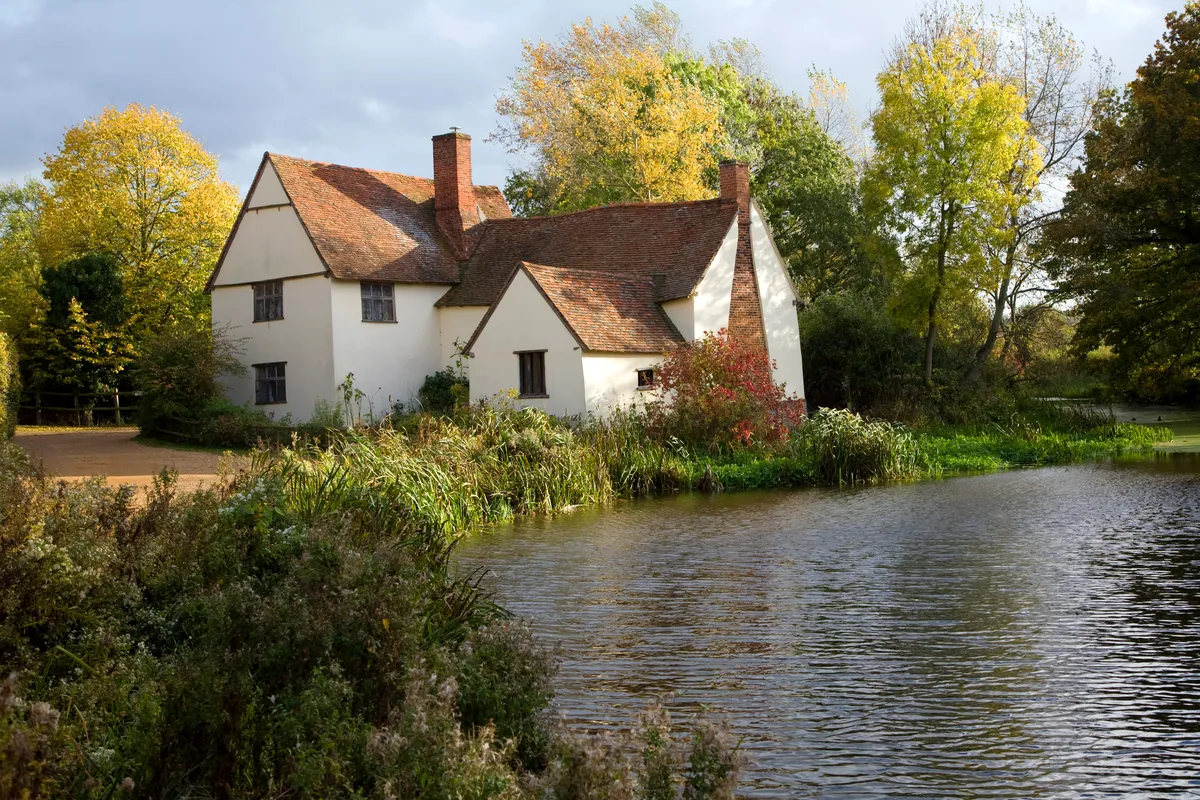 Willy Lot's House Cottage, Flatford Mill, Suffolk, England. An ancient farmhouse made famous by a painting by artist John Constable. (Photo By: Geography Photos/UIG via Getty Images)