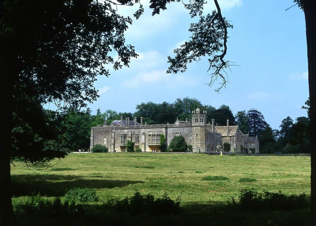 Lacock Abbey, one of Harry Potter's filming locations