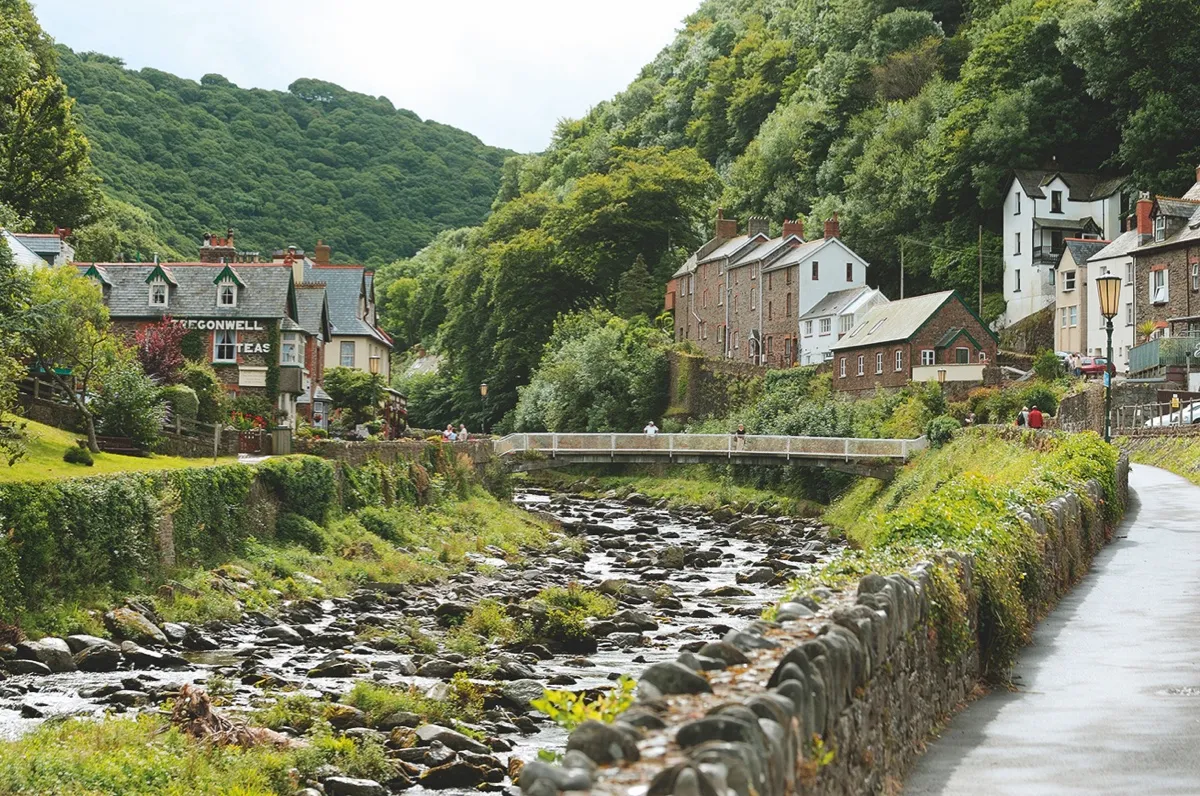 The town of Lynmouth surrounds the confluence between the West Lyn and East Lyn rivers