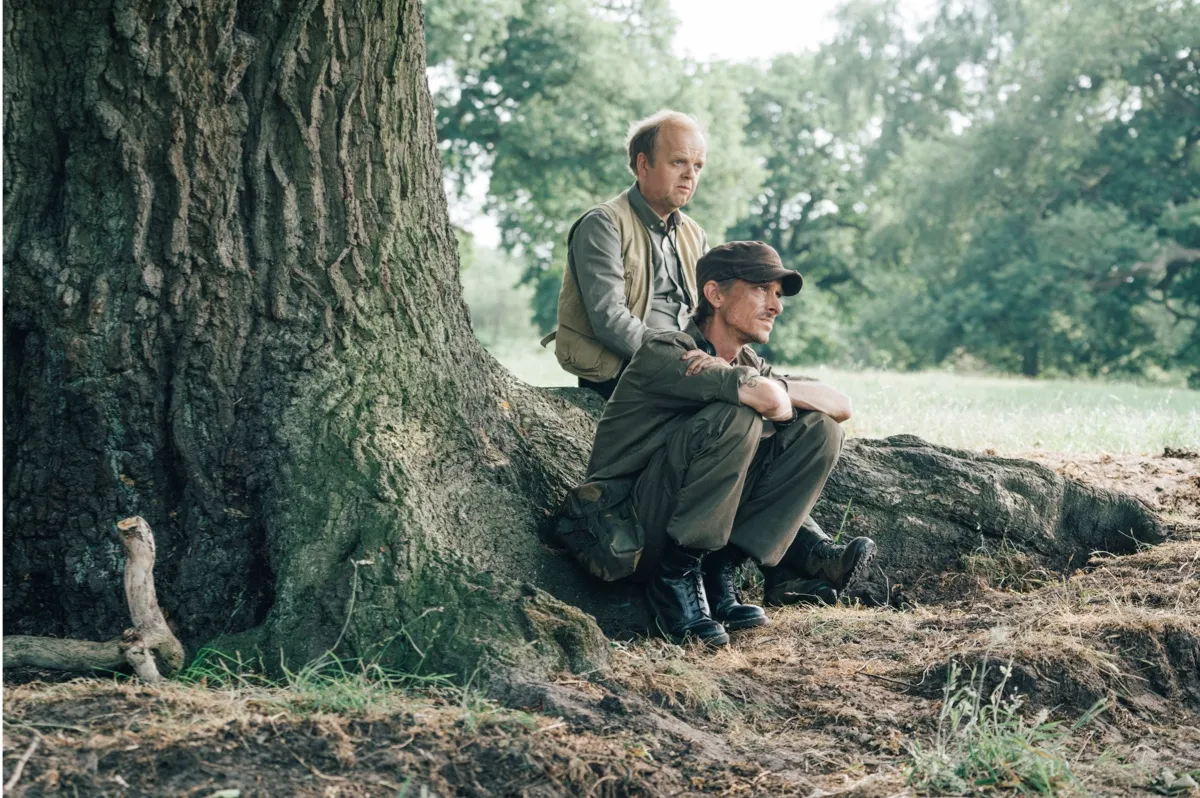 Toby Young and Mackenzie Crook in Detectorists