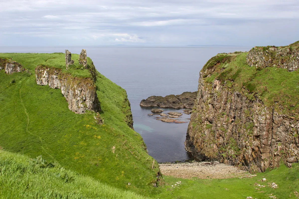 Northern Ireland, County Antyim, Dunseverick Castle
