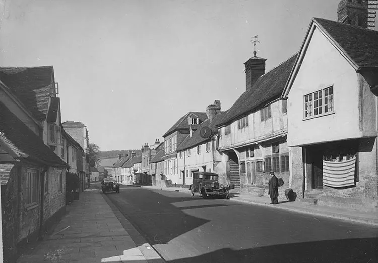 circa 1930: West Wycombe in Buckinghamshire (Photo by Fox Photos/Getty Images)