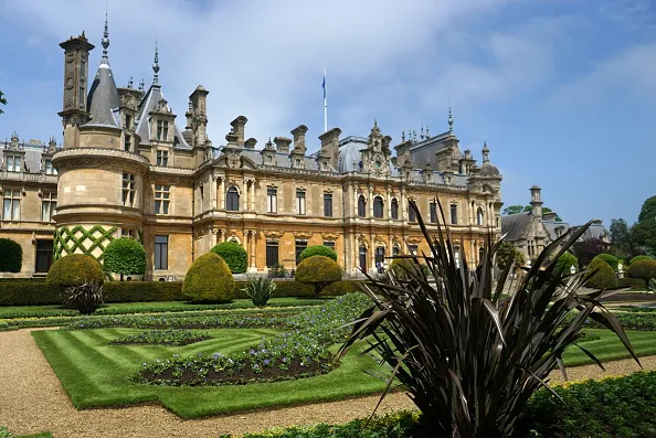 Exterior of Waddesdon Manor, a country house in the village of Waddesdon. Built in the Neo-Renaissance style of a French chateau for the Rothschild Family. Dated 21st Century. (Photo by: Universal History Archive/UIG via Getty Images)