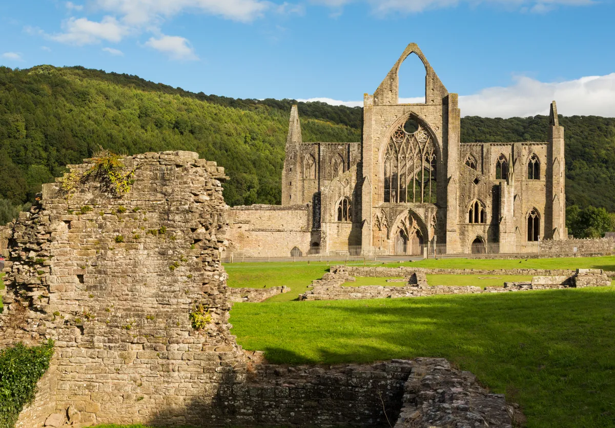 The dramatic ruins of Tintern Abbey in Wales (Getty)