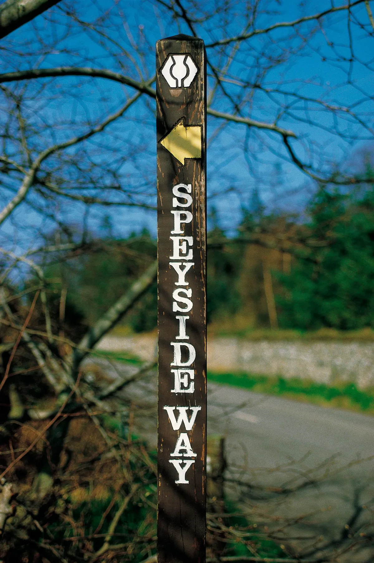 A Sign Post Giving Footpath Directions Of The Speyside Way A Long Distant Designated Walk Following The Course Of The River Spey Opened In 1981 and Now Extending Between Aviemore and Buckie/Credit: VisitScotland, Paul Tomkins