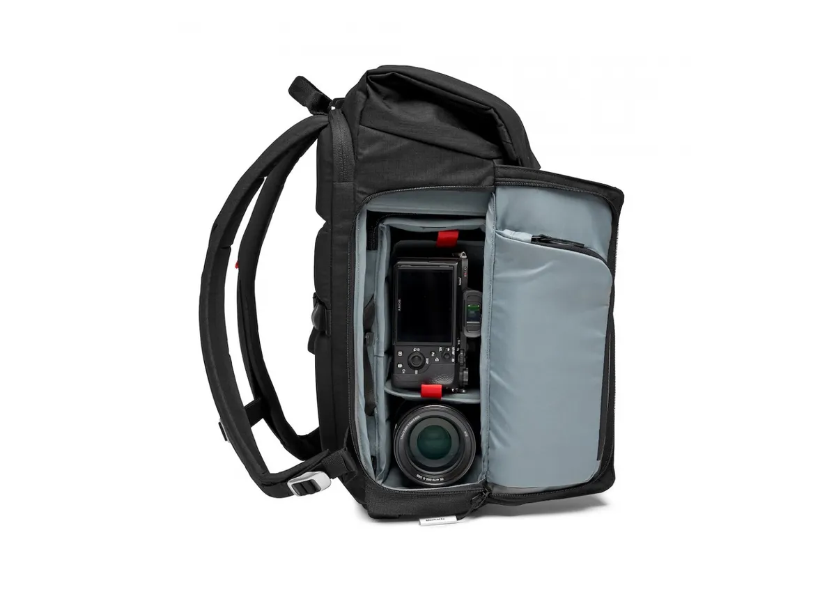 Chicago Camera Backpack Small for DSLR CSC on white background