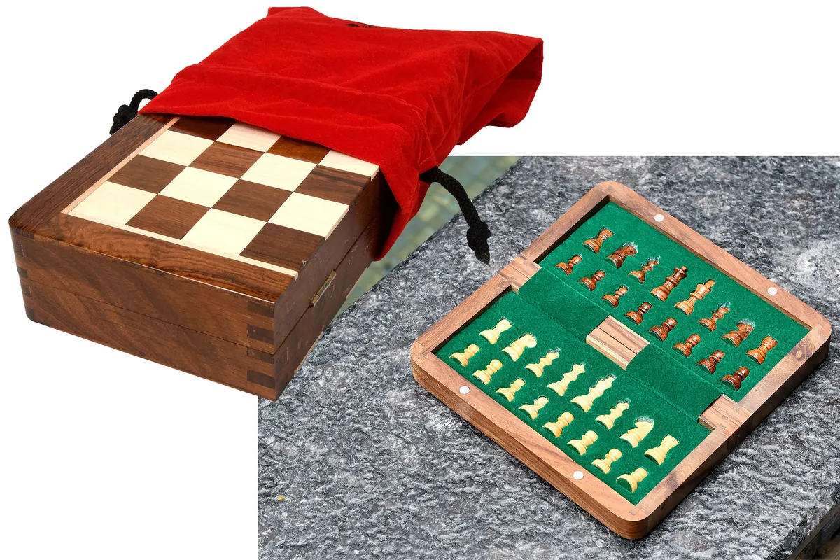 Folding magnetic chess set in bag and open