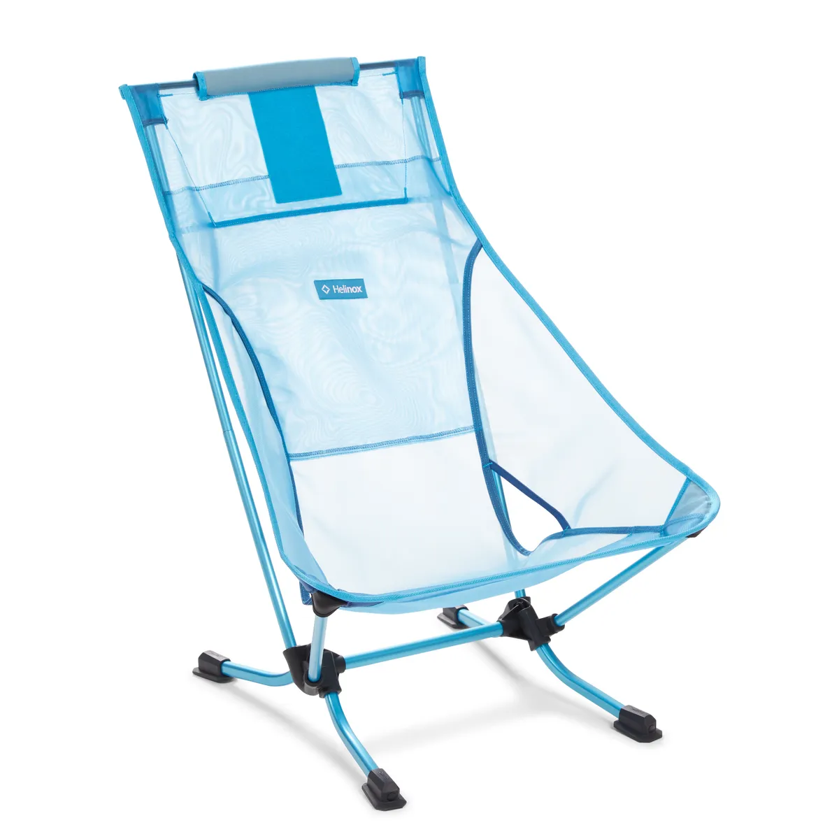 Blue collapsible chair for camping and beach