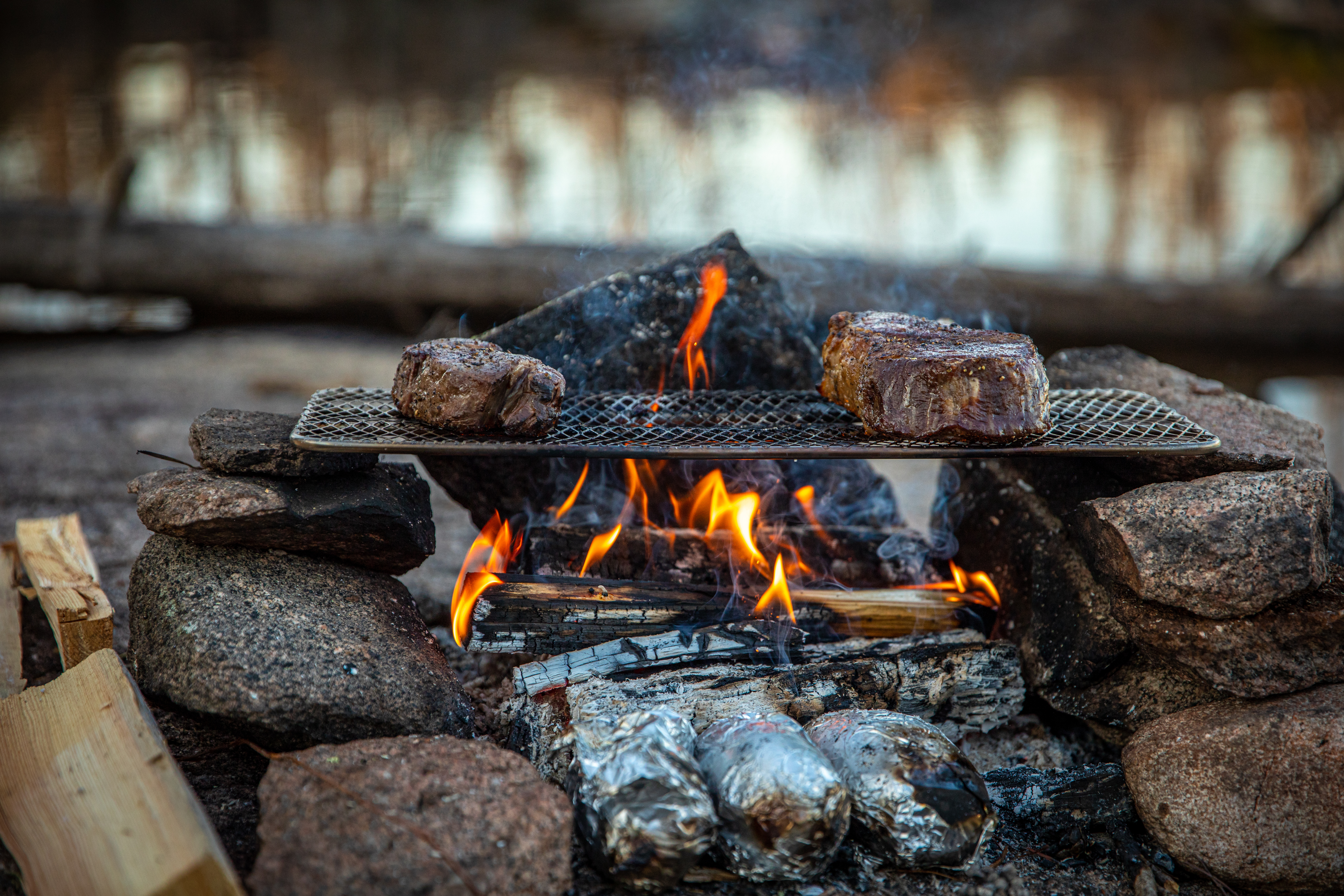 8 Helpful Tips For Cooking Over An Open Fire