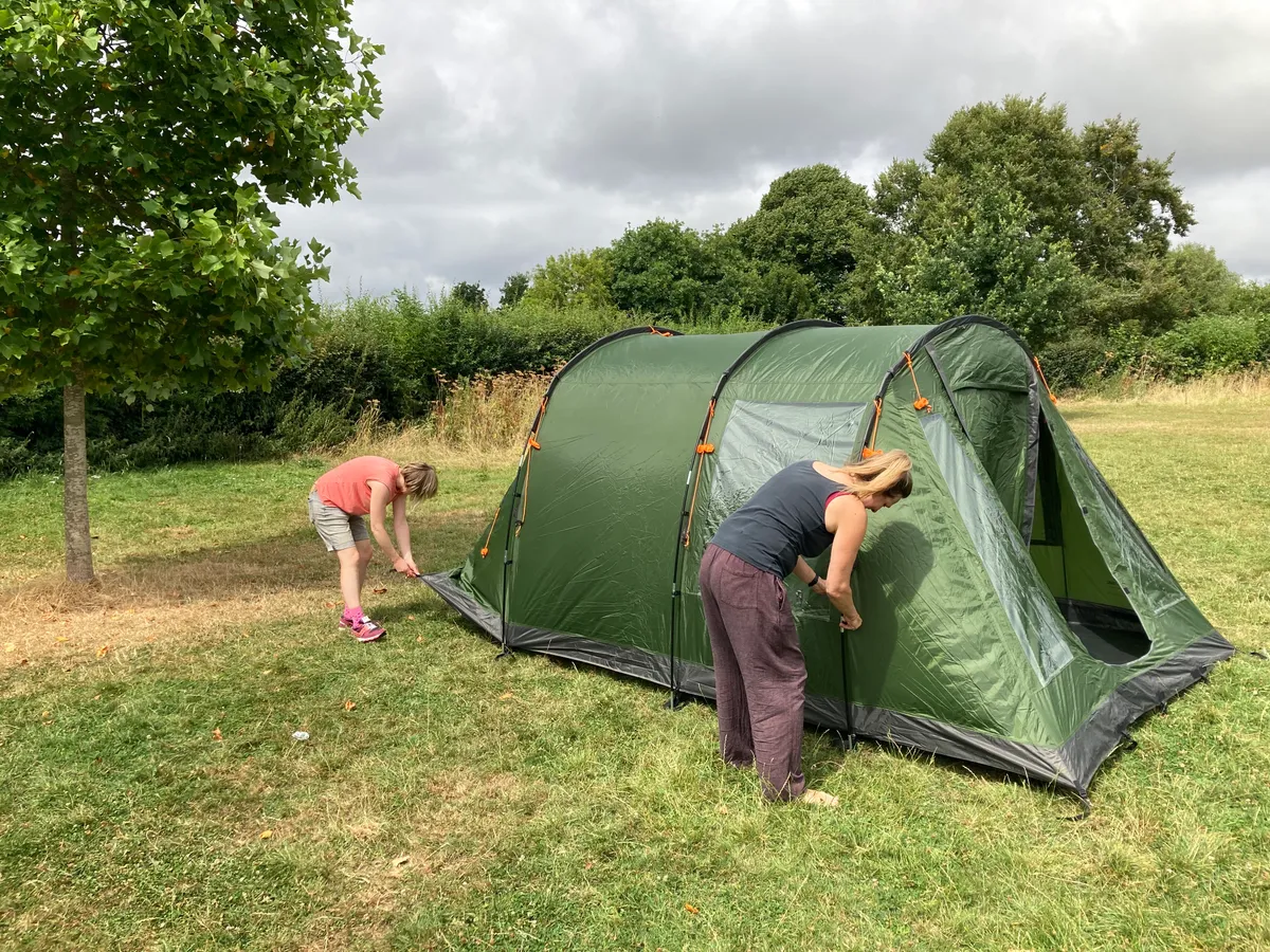 Buxton 4-man Waterproof Tent