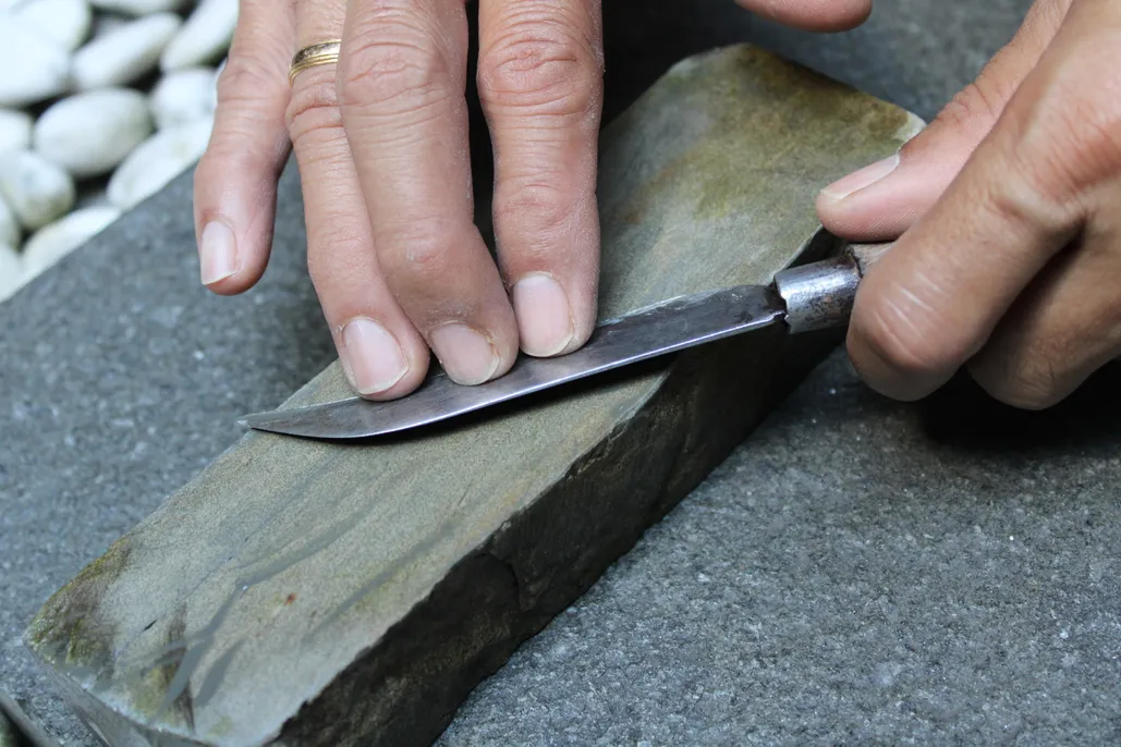 How to Sharpen Kitchen Knives With a Whetstone (for Beginners
