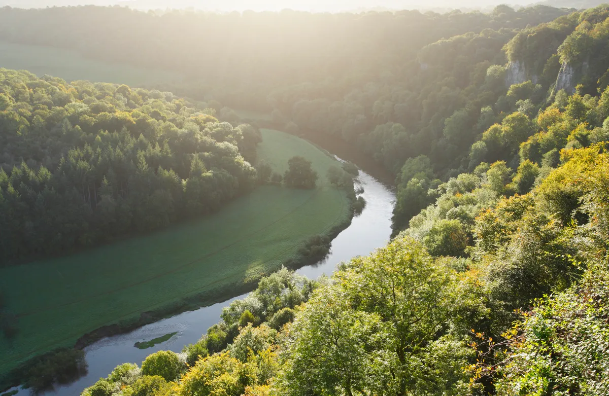 River Wye is one of the best place to kayal
