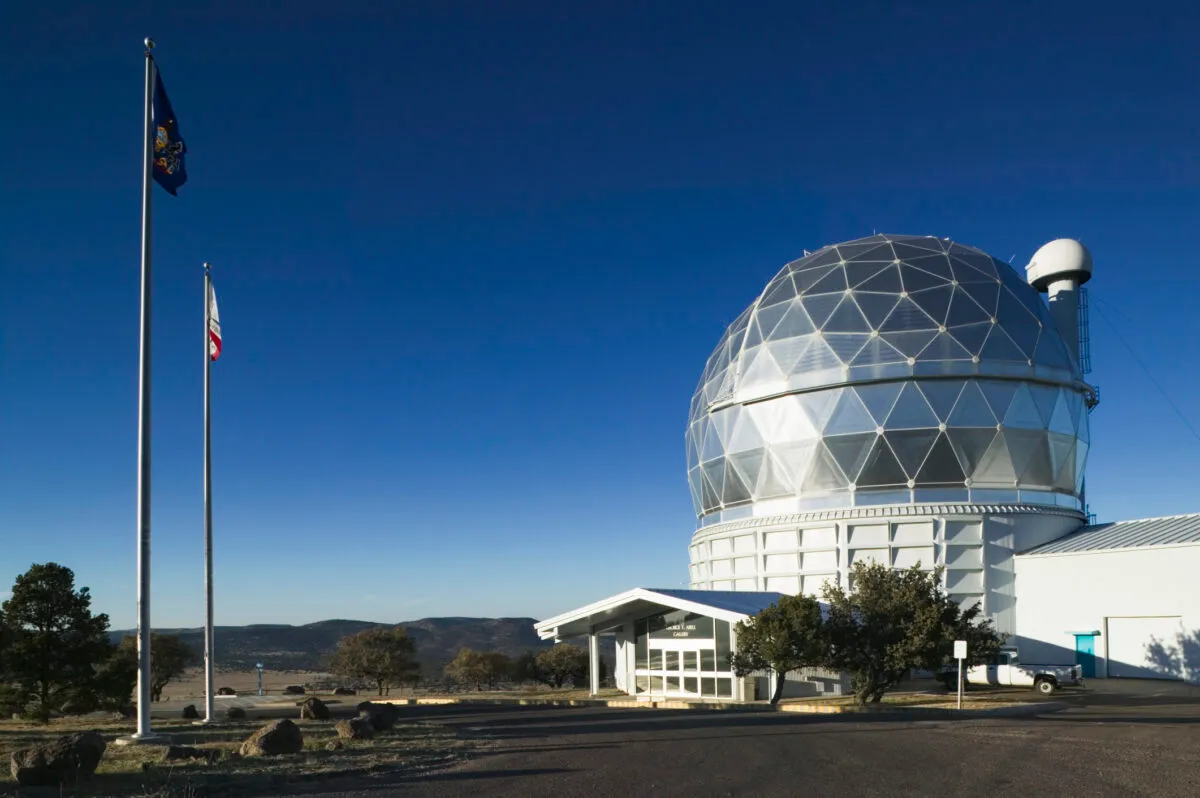 McDonald Observatory, Texas. Credit: Walter Bibikow / Getty Images