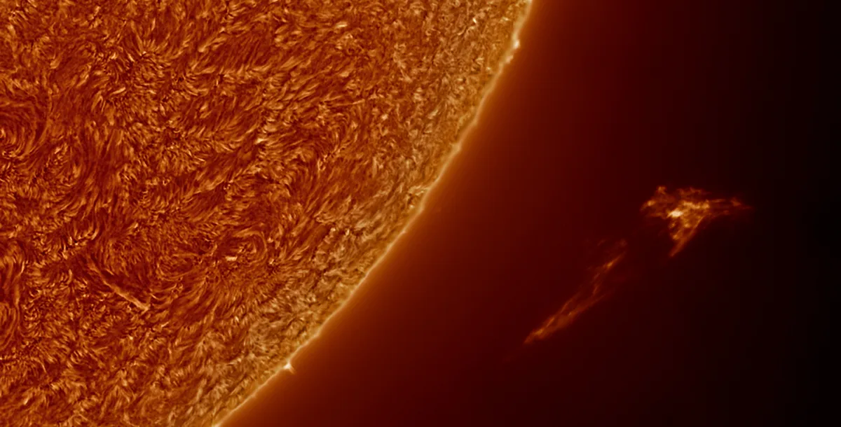 Detached Prominence by Gary Palmer, Sutton, Surrey, UK. Equipment: Solarmax II 90mm, Meade LX 80, Opticstar PX 137.