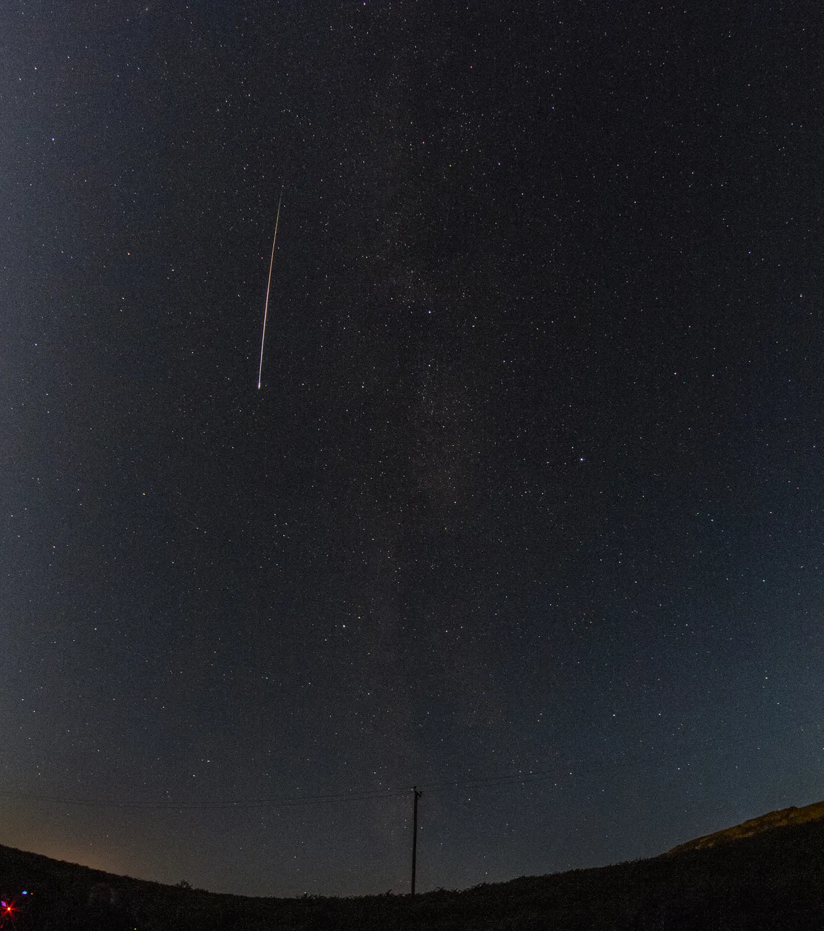 2017 Perseid Meteor by Davy Cannon, Hamilton, Scotland, UK. Equipment: Canon EOS 60Da DSLR, Samyang 8mm fisheye lens