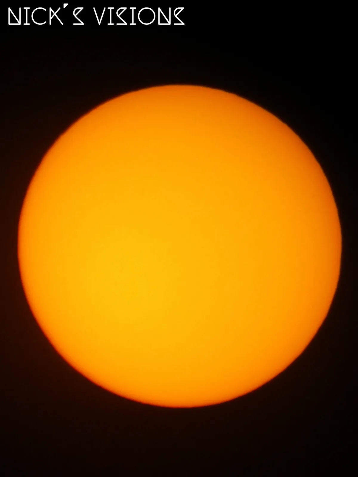 Our Sun by Nick, Long Island, NY, USA. Equipment: Celestron C70, Note 3, Thousand Oaks Optical
