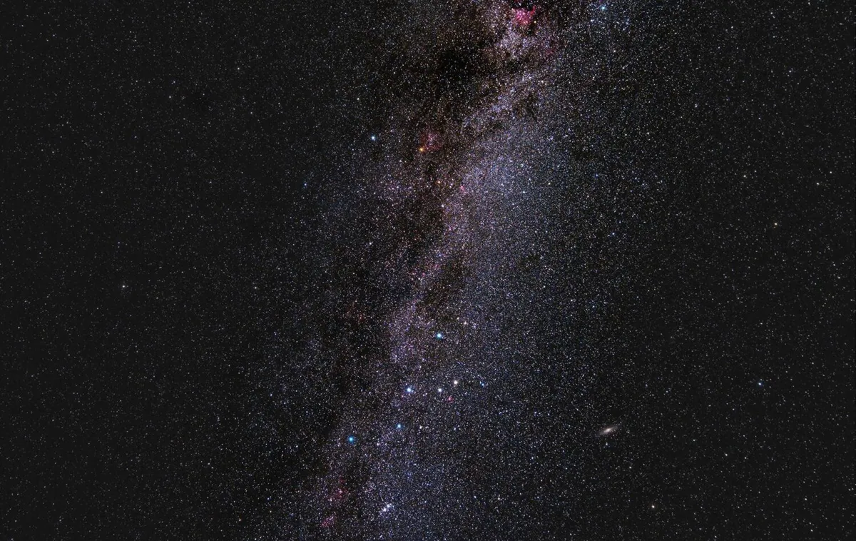 Milkyway, Cassiopeia, Andromeda Galaxy by Danny Cameron, Patna, Scotland. Equipment: Canon EOS 60Da, Samyang 14mm F/2.8 Lens.