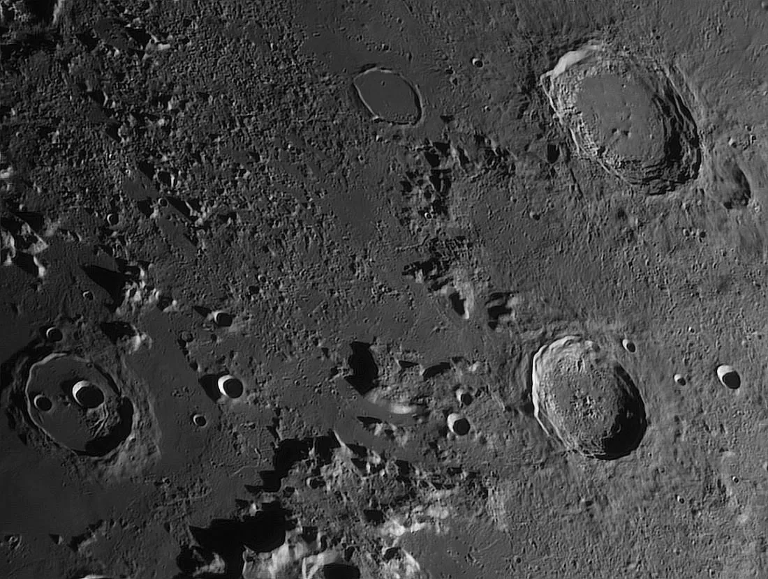 Craters Aristoteles and Eudoxus by Avani Soares, Parsec Observatory, Canoas, Brazil. Equipment: C14 Edge, ASI 290, IR pass 685