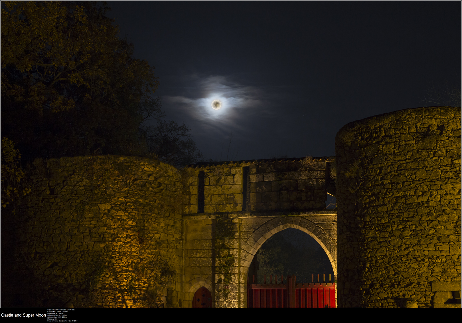 SuperMoon_020 Super Moon and Castle by David de Cuevas, Treize Vents, France. Equipment: Canon 700D, Tamron 17/50mm.
