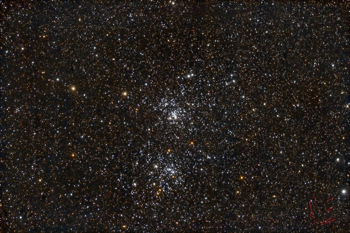 NGC869 - Double Cluster by Raoul van Eijndhoven, Faringdon, Oxfordshire, UK. Equipment: 80mm Triplet Refractor, modded Canon 1000D, self modified EQ5 goto mount.