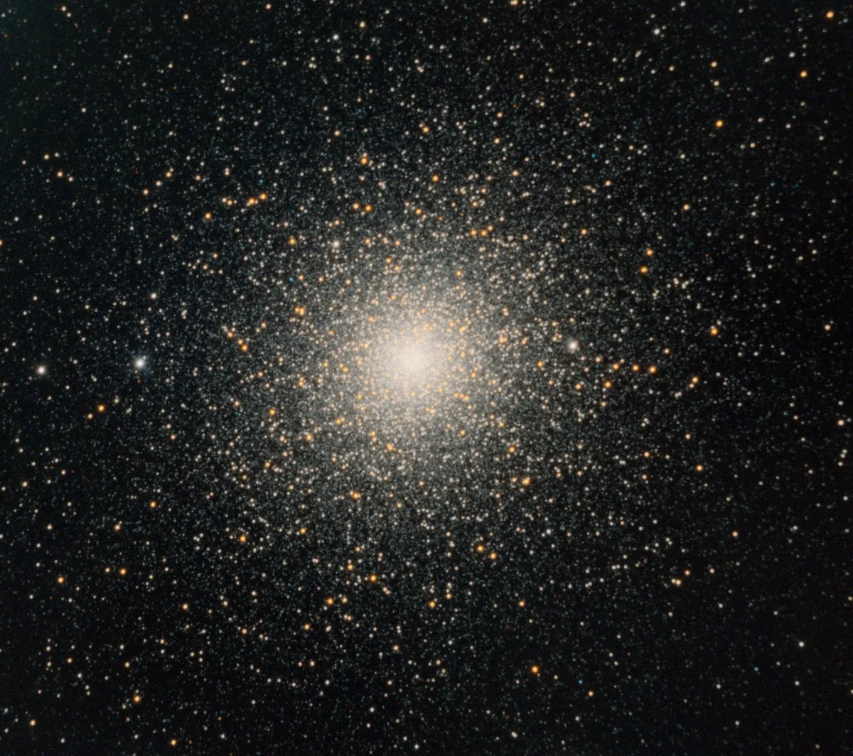 47 Tucane - NGC104 by David Trotter, Sydney, Australia. Equipment: GSO RC8 Telescope, Sbig STL 6303e CCD, AP900 mount