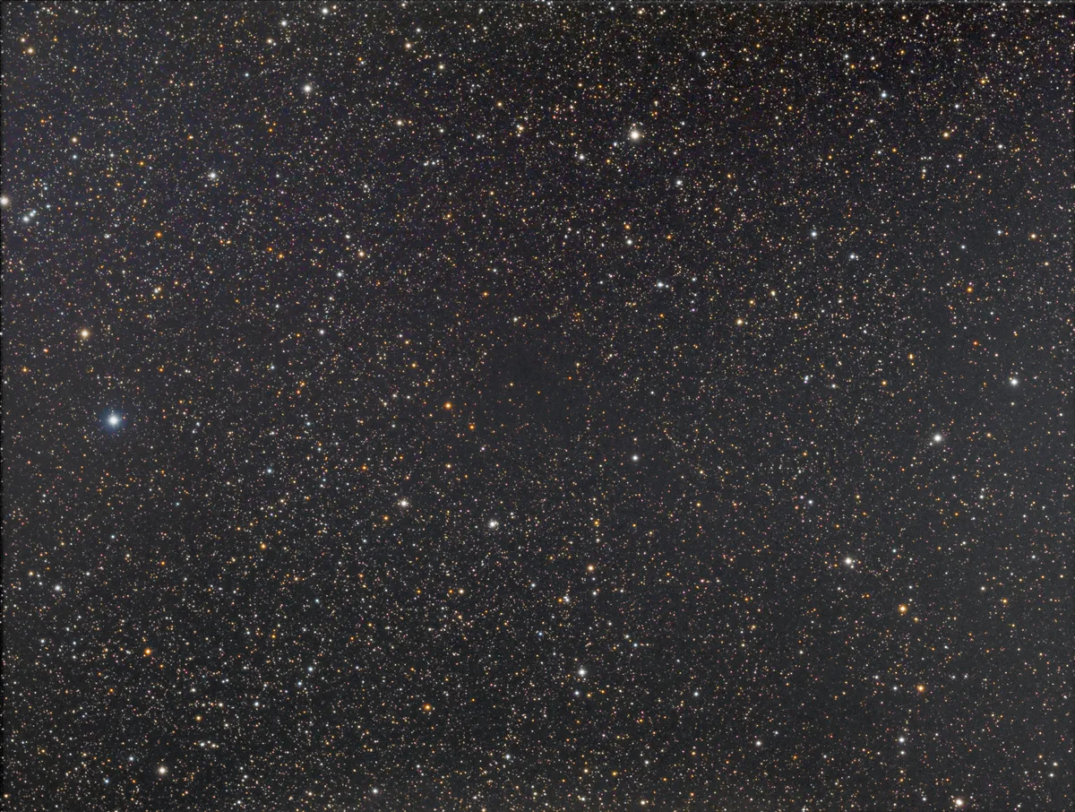 Barnard 6 (LDN 1387) by Dan Crowson, Dardenne Prairie, Missouri, USA. Equipment: SBIG ST-8300M, Astro-Tech AT90DT.