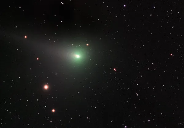 Comet Jacques (C/2014 E2) by Steve Dean, Isle of Wight, UK. Equipment: SBIG 2000XM CCD, Skywatcher ED 80mm, HEQ5 Mount.